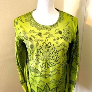 Yellowman Buddha Lotus green long sleeve top